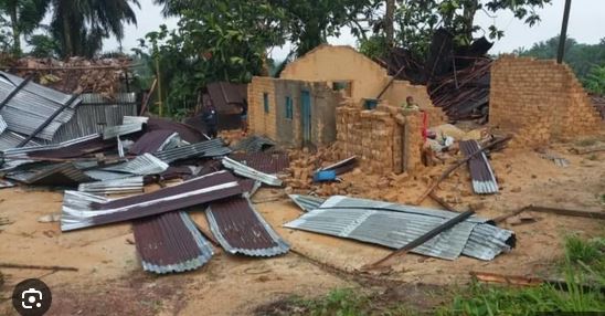 RDC : une pluie torrentielle emporte plus de 170 toits de maisons