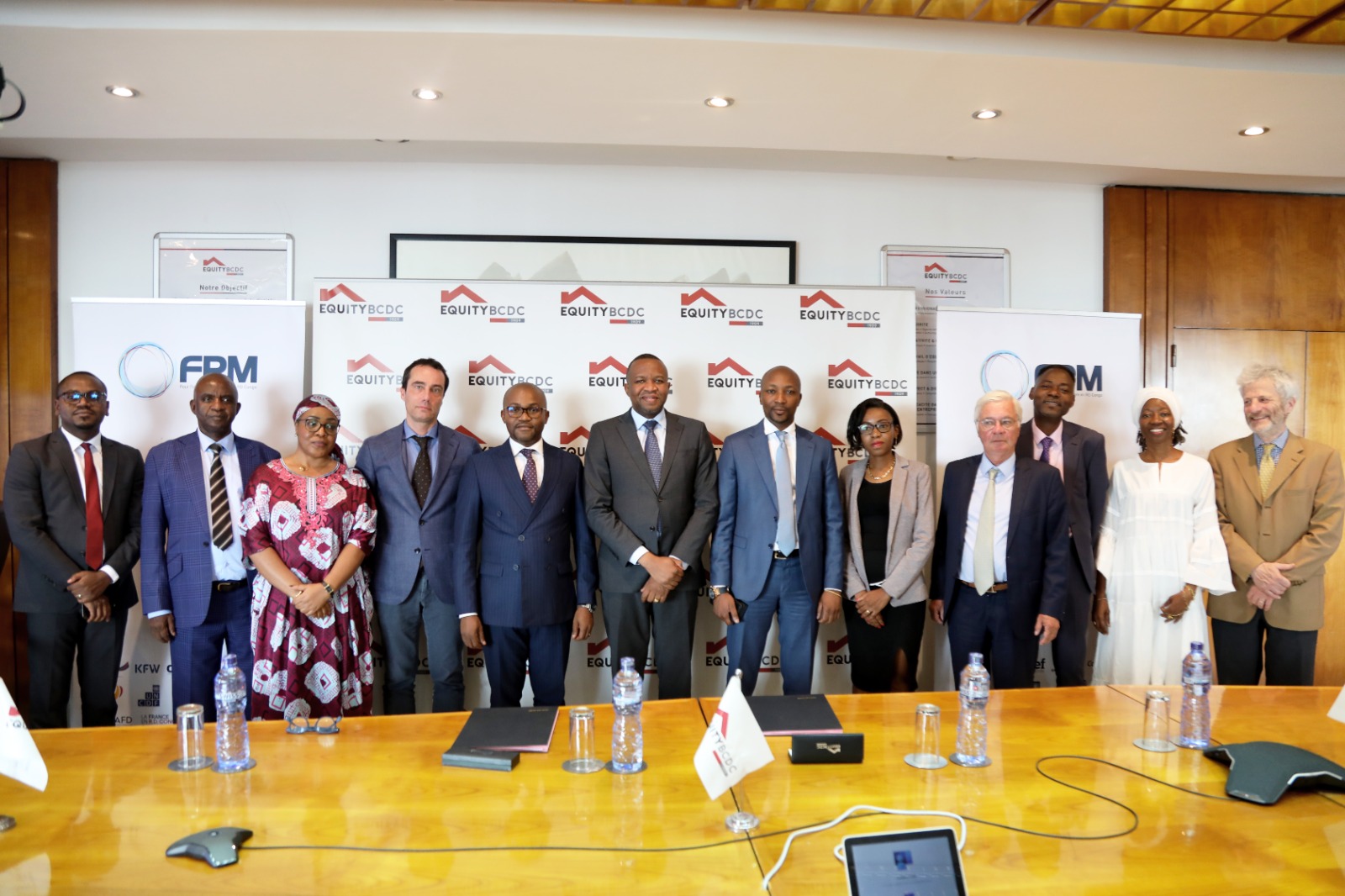 Signature d’un partenariat financier entre FPM SA et EquityBCDC pour soutenir l’inclusion financière en RDC