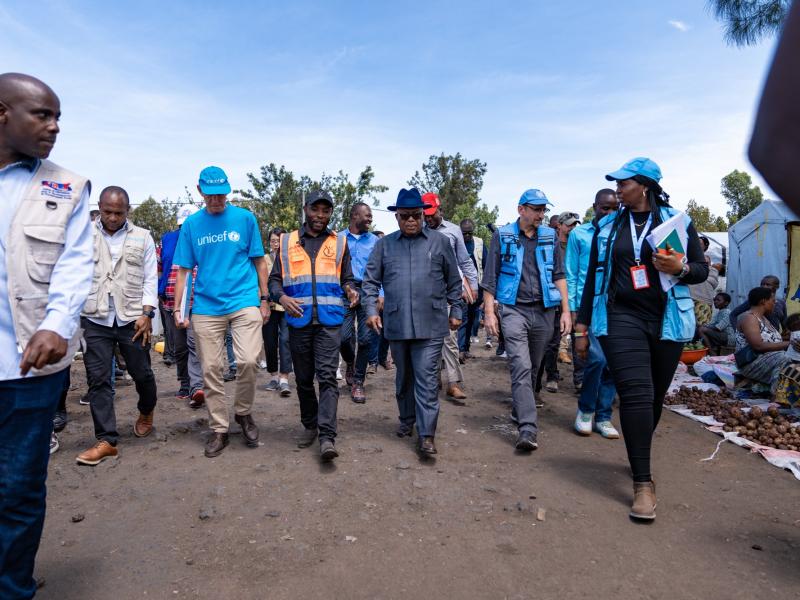 Une délégation internationale visite les déplacés de guerre à Goma