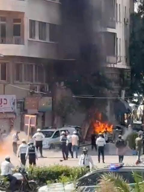 Damas sous tension : des explosions frappent près de l’hôtel d’Emmanuel Macron en pleine visite