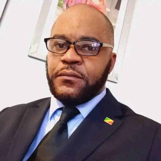L’abrutissement numérique des deux Congo : « Quand TikTok devient un champ de bataille identitaire » (Evrard NANGHO)